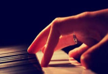 678体育:英格蘭老將阿什利·揚將加盟埃弗頓 簽下短期合同.